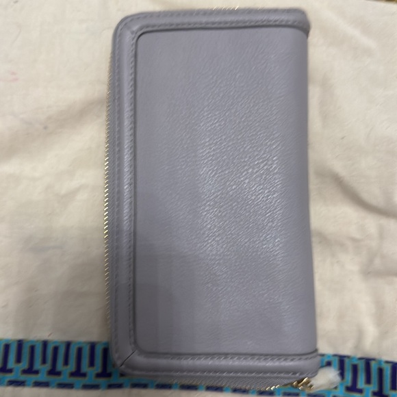 Tory Burch Gray Leather Wallet - Picture 4 of 7